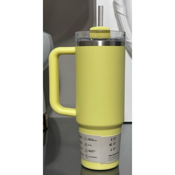 Stanley Quencher H2.0 FlowState Tumbler 30oz, LEMONADE YELLOW - Picture 3 of 5